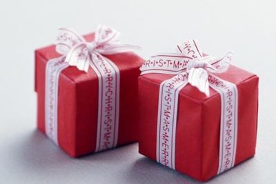 為什么現(xiàn)在的企業(yè)都熱衷定制禮品?和普通禮品的區(qū)別到底大不