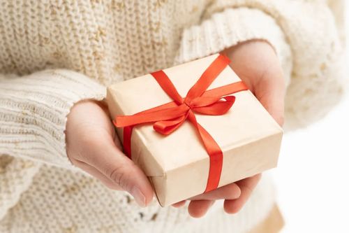 送禮送得恰好不簡單,了解禮物的內蘊屬性后,茶禮或許是好的選擇